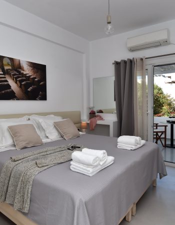 Mersina Exclusive Rooms & Suites Paros